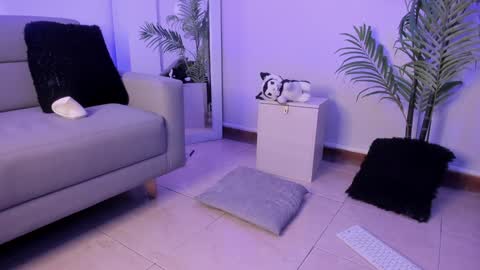 Manu Velez  online show from 01.17.25