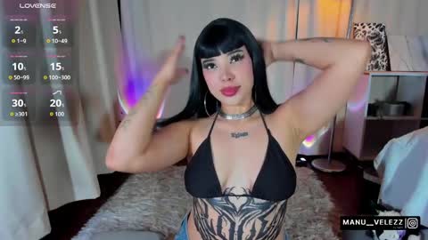 Manu Velez  online show from 10.30.25