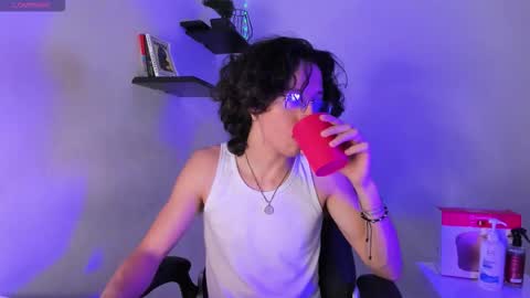 Manuel online show from 11.19.25