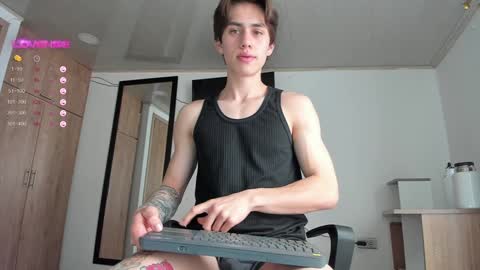 manucute 23  online show from 01.05.25