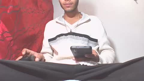 Snapshot of manuel444rl chatting on 02.15.25 Manuel RL online show from 02.15.25