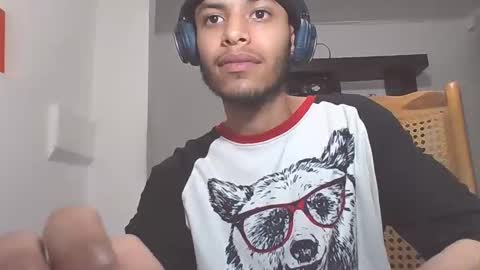 Snapshot of manuel444rl chatting on 03.02.25 Manuel RL online show from 03.02.25