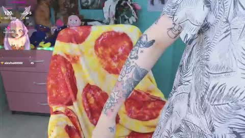 Manuela online show from 10.03.25