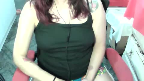 Snapshot of manuescarlate13 chatting on 02.20.26 Manu Escarlate online show from 02.20.26