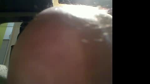 Snapshot of manufocus chatting on 11.08.25 Manu online show from 11.08.25