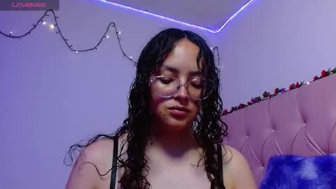 Manu  online show from 12.01.25