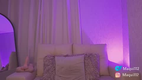 Maquii   online show from 11.24.25