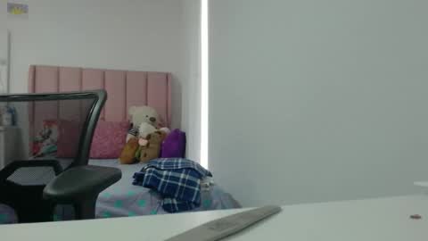 mar510951 online show from 11.11.25