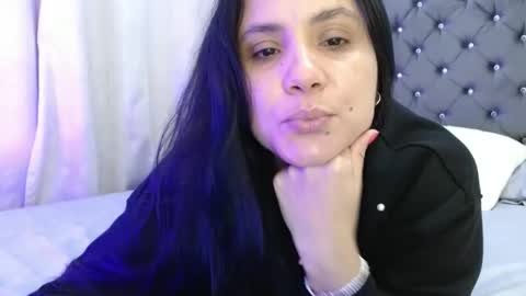 Snapshot of mara4sweet chatting on 01.06.25 mara4sweet online show from 01.06.25