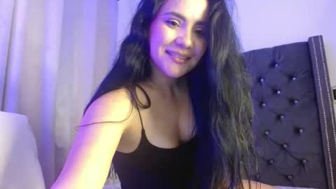 Snapshot of mara4sweet chatting on 05.06.26 mara4sweet online show from 05.06.26