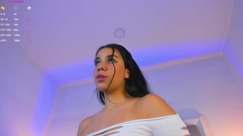 Snapshot of mara_betancurt chatting on 01.17.25 Mara online show from 01.17.25