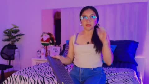 Mara online show from 12.18.25