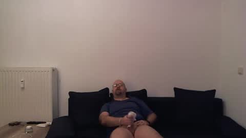 Snapshot of maraoles2 chatting on 02.23.25 Maraoles online show from 02.23.25