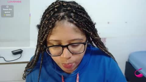 Mara Silk online show from 12.15.25