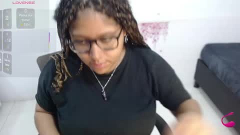 Mara Silk online show from 12.18.25