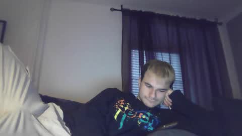 Snapshot of marbay2001 chatting on 12.22.24 marbay2001 online show from 12.22.24