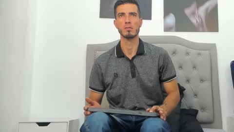 Snapshot of marc_ruffalo chatting on 02.02.26 Marc Ruffalo online show from 02.02.26