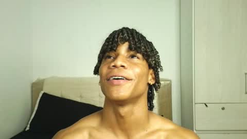 Snapshot of marcelo_dosantos77 chatting on 01.12.26 MARCELO online show from 01.12.26