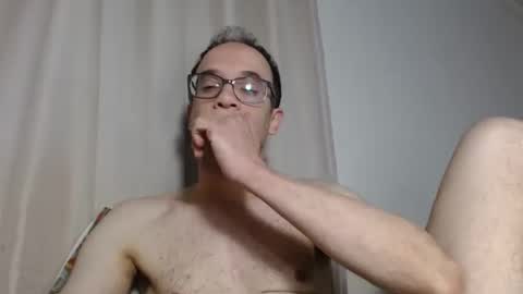 Snapshot of marcelsoltero chatting on 05.10.26 marcnashio online show from 05.10.26