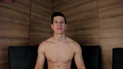 Snapshot of marcosullivan_ chatting on 10.04.25 Marco Sullivan online show from 10.04.25