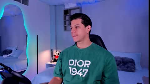 Snapshot of marcosullivan_ chatting on 11.19.25 Marco Sullivan online show from 11.19.25