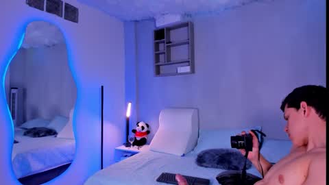 Snapshot of marcosullivan_ chatting on 12.03.25 Marco Sullivan online show from 12.03.25