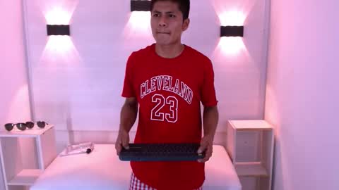 marcus hans online show from 10.23.25