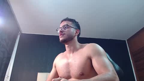 Snapshot of marcus_lafourt chatting on 12.24.24 marcus_lafourt online show from 12.24.24