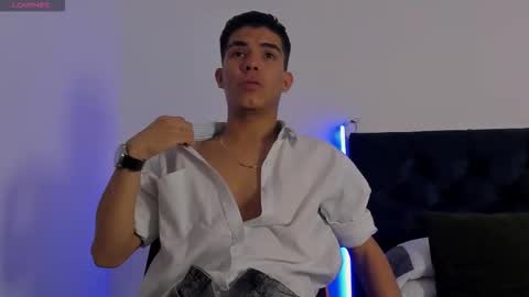 marcus_moreno online show from 12.21.25