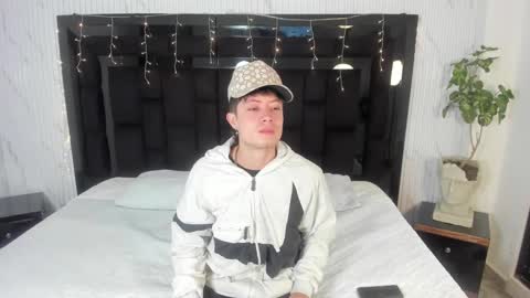 Snapshot of marcuscollins1_ chatting on 02.06.26 Marcus online show from 02.06.26