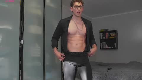 Marcus Diamond  online show from 07.15.26