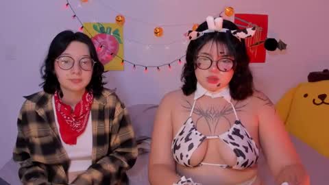 Snapshot of marcy_grey chatting on 10.31.25 danna online show from 10.31.25