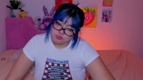 Snapshot of marcy_grey chatting on 07.17.26 danna online show from 07.17.26