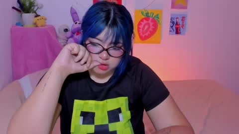Snapshot of marcy_grey chatting on 07.22.26 danna online show from 07.22.26