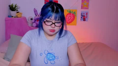 Snapshot of marcy_grey chatting on 07.26.26 danna online show from 07.26.26