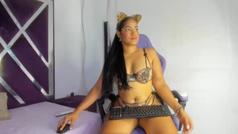 Marcy Gomez online show from 04.04.26