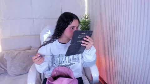 Marelyn online show from 04.16.26