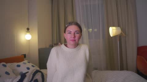 Hi my name is Kim  online show from 04.21.26