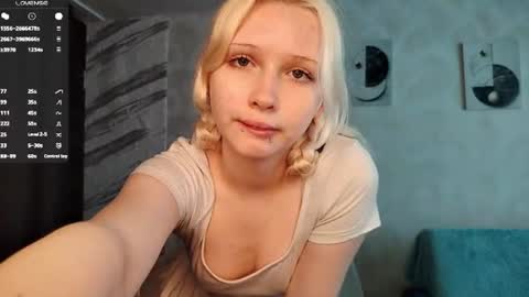 Snapshot of margaretasey chatting on 06.18.26 Margaret online show from 06.18.26