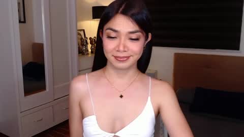 Marga Williams online show from 11.05.25