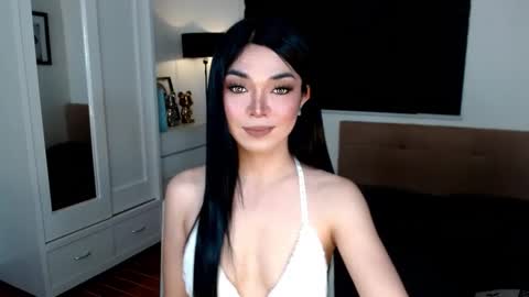 Marga Williams online show from 01.12.26