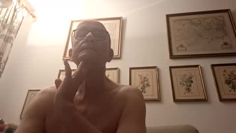 Snapshot of marginalie chatting on 11.02.25 marginalie online show from 11.02.25