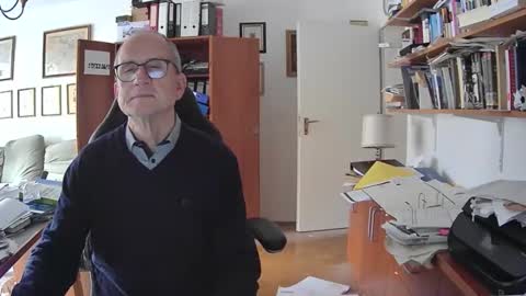 Snapshot of marginalie chatting on 11.22.25 marginalie online show from 11.22.25