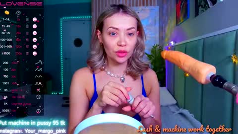 Snapshot of margohotty chatting on 02.11.25 Margo for you online show from 02.11.25