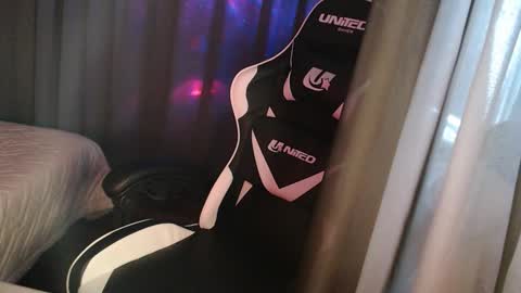 Snapshot of margoo_77 chatting on 10.05.25 Margoo online show from 10.05.25