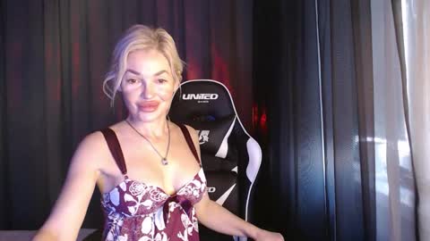 Snapshot of margoo_77 chatting on 11.02.25 Margoo online show from 11.02.25