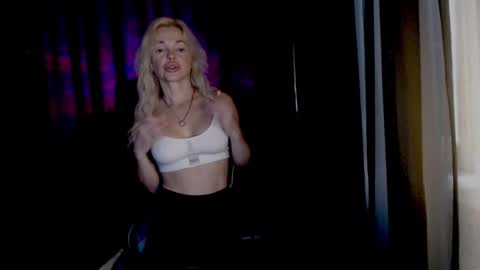 Snapshot of margoo_77 chatting on 11.08.25 Margoo online show from 11.08.25