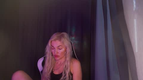 Margoo online show from 11.14.25