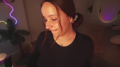 Snapshot of margott_joy chatting on 06.13.26 Margo online show from 06.13.26