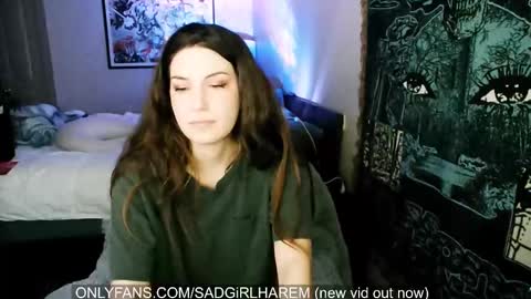 Mari online show from 02.28.25